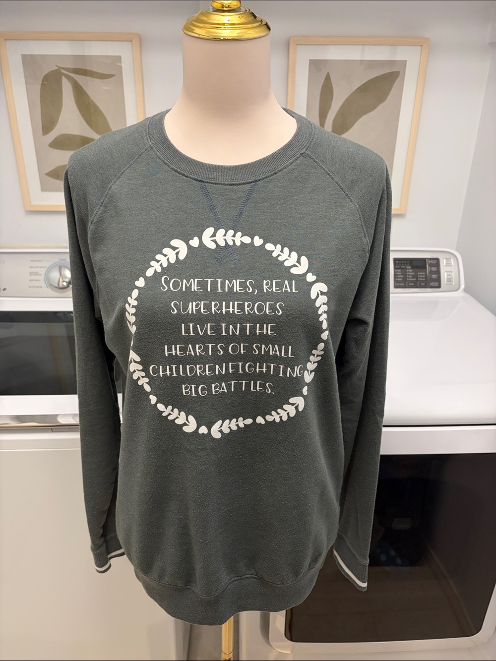 Used Crewneck Sweatshirt in Olive Green with Inspirational Quote